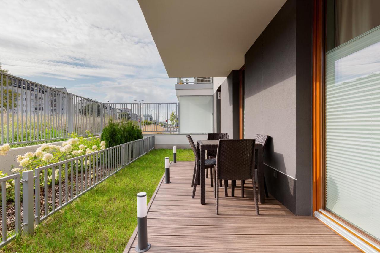 Apartment Forest Club Kabaty By Renters Prestige Warsaw